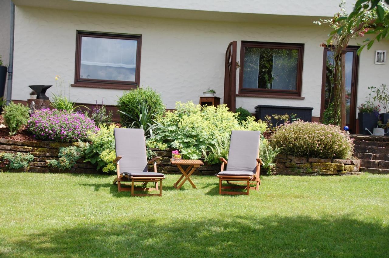 Ferienwohnung Hoffmann Osburg Exterior photo